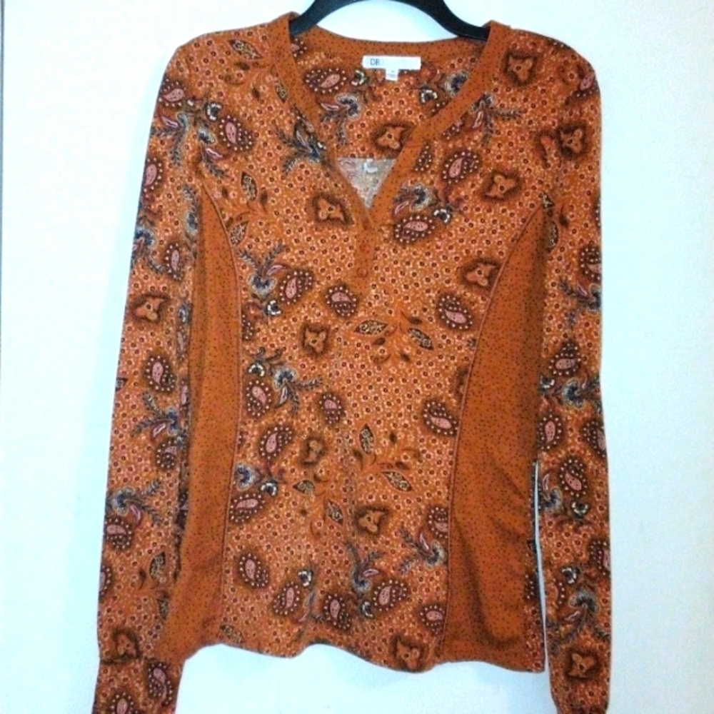 Long sleeve top